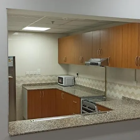 Comfortable Apartments And Studios For Rent In Dubai Exterior photo