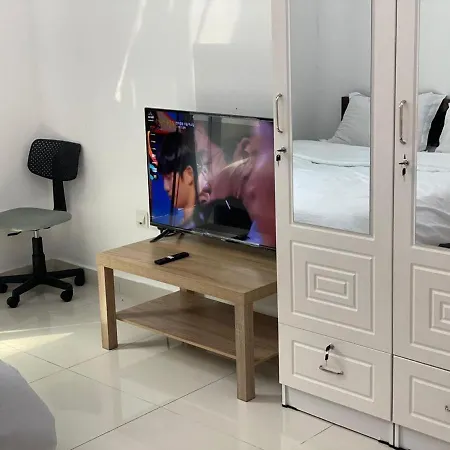 Comfortable Apartments And Studios For Rent In Dubai Exterior photo