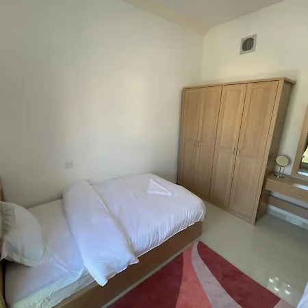 Comfortable Apartments And Studios For Rent In Dubai Exterior photo