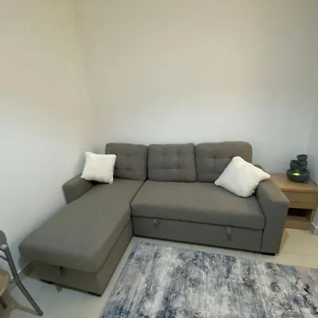 Comfortable Apartments And Studios For Rent In Dubai Exterior photo