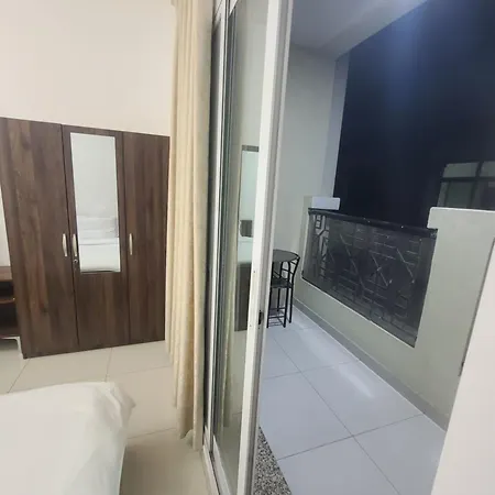 Comfortable Apartments And Studios For Rent In Dubai Exterior photo